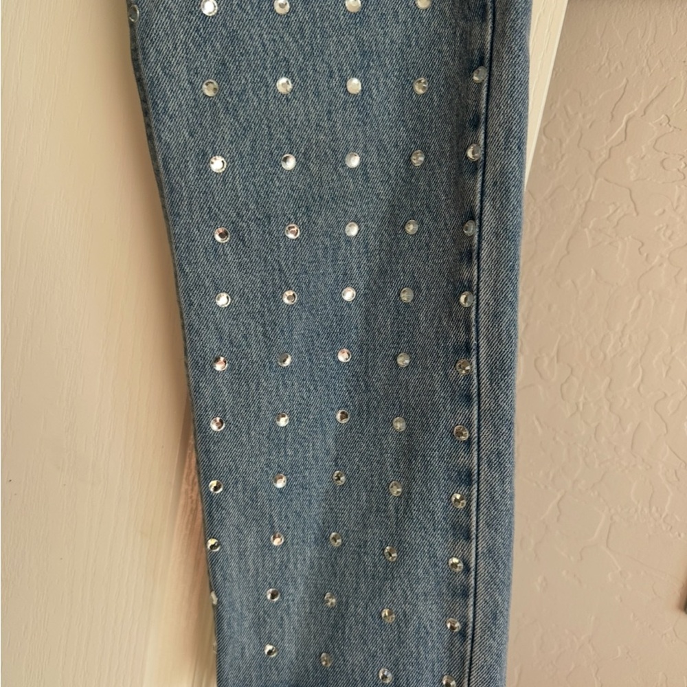 Carmar Black Top and Blue Distressed Jeans - Picture 10 of 16